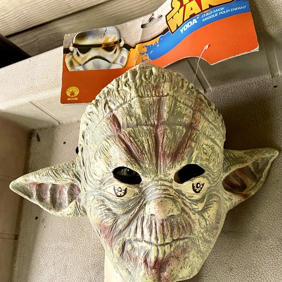 YODA RUBBER MASK STAR WARS HALLOWEEN NEW - Picture 1 of 2